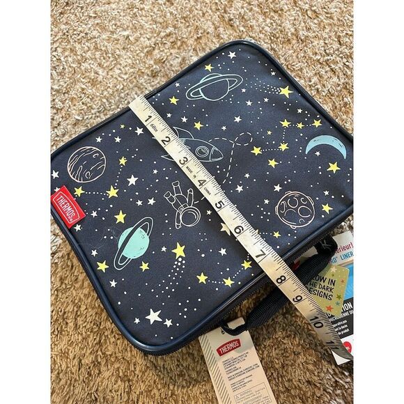 Thermos Kids Space Party Insulated Lunch Box Glow-in-the-Dark Design - Picture 6 of 8